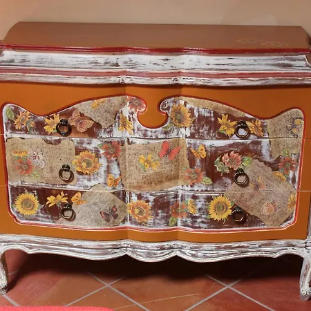 Segni E Impronta Финале Лигуре