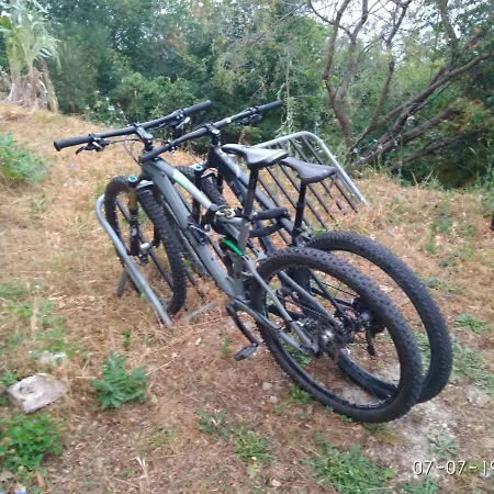 Segni E Impronta לינה וארוחת בוקר