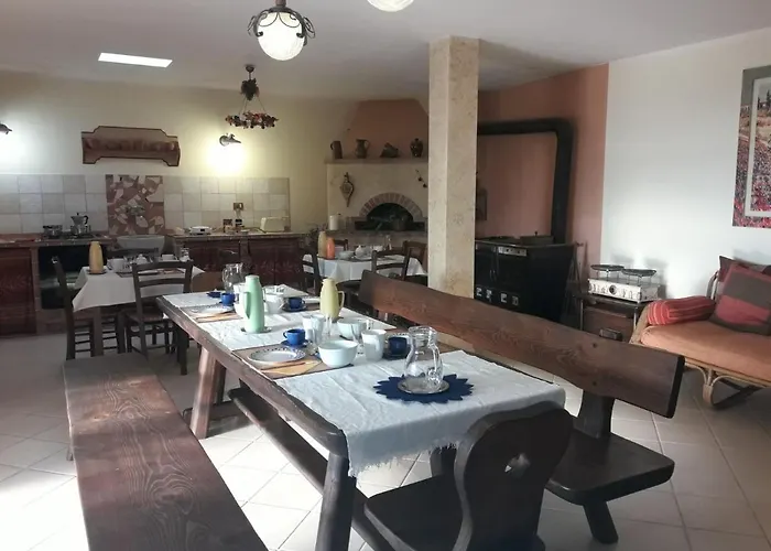 Segni E Impronta 3* Finale Ligure